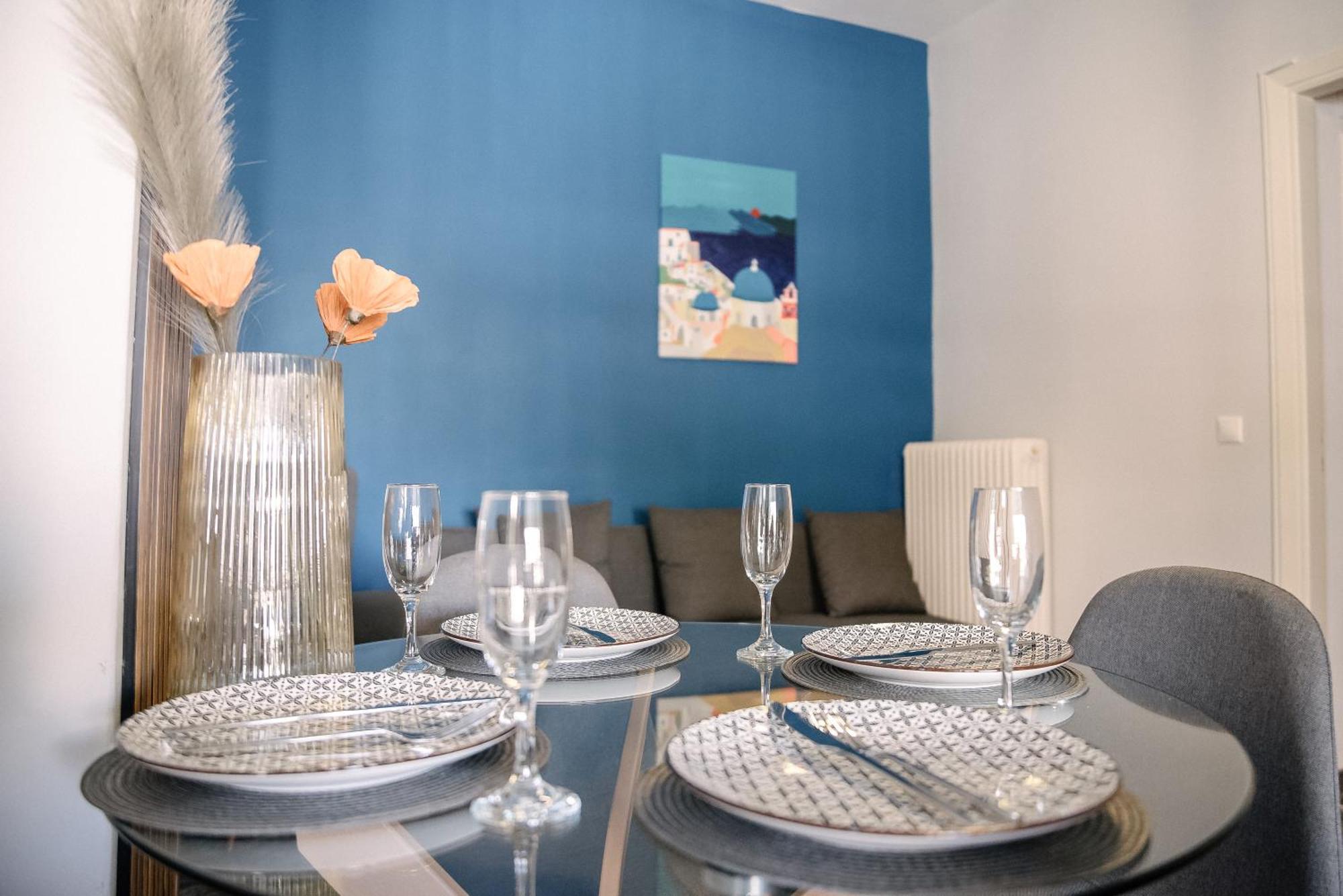 Apartamento 3Cs Athens Ampelokipoi Comfy Flat Ft Patio Airport Direct Day N Night Exterior foto